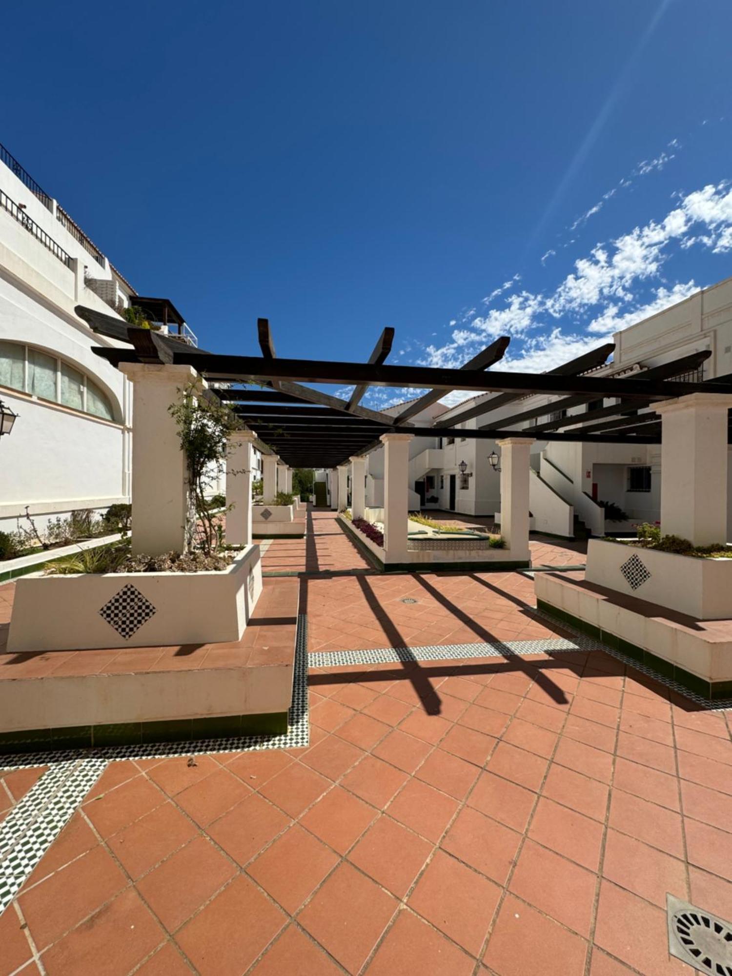 El Atico Con Vistas Al Mediterraneo Parking Y Piscina 6P رينكون ذي لا مْبيكتوري المظهر الخارجي الصورة